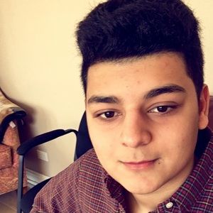 Meet your Posher, Saif